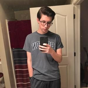 Meet your Posher, Daniel